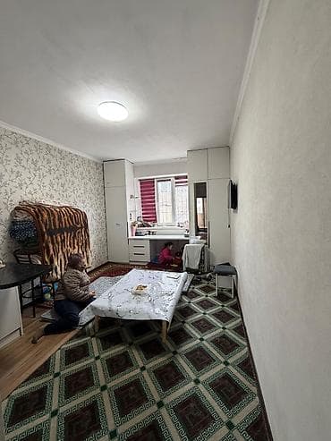 продаю гостинку: 1 комната, 23 м², Косметический ремонт — 4