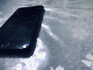 IPhone 7 Plus, Б/у, 128 ГБ, Jet Black, 90 %