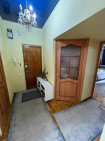 3: Продаю 3 комнатную квартиру 106 серии 12 микрорайон 4 этаж из 9 — 8