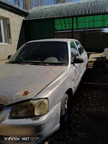 kia k5 авто: Hyundai Accent: 2001 г., Седан — 1