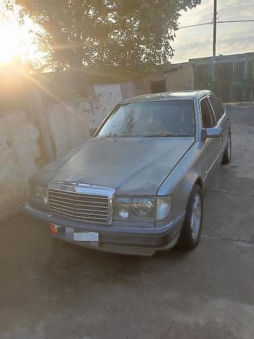 Mercedes-Benz W124: 1990 г., 3.2 л, Механика, Бензин, Седан — 1
