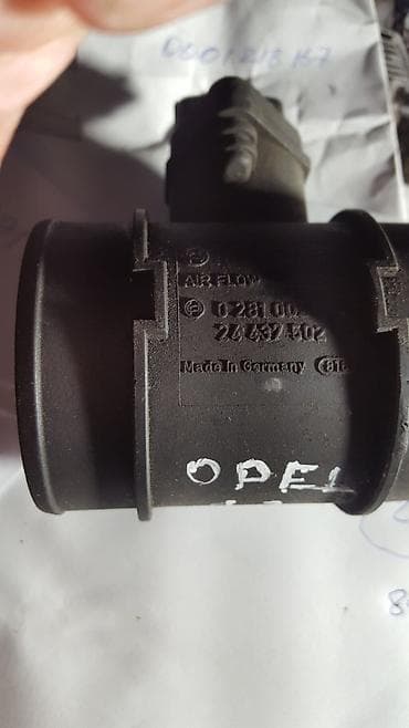 Opel Zafira Opel Astra расходомер 1.8.22 Diesel