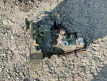 капот 07: Коробка передач Механика Volkswagen 1993 г., Б/у, Оригинал, Германия — 3