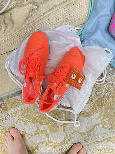ботцы: Футбольные бутсы Nike Tiempo 40размер (цвет ярко-оранжевый с белыми — 5