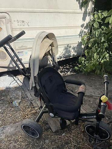 Детский трехколесный велосипед‑коляска с ручкой для родителей -