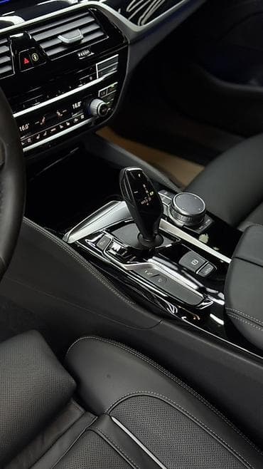 Продажа авто: BMW 5 series: 2020 г., 2 л, Автомат, Бензин, Седан — 10