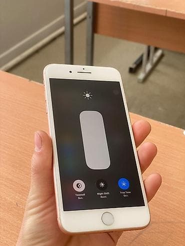 айфон 8 пилус: IPhone 8 Plus, Золотой — 3