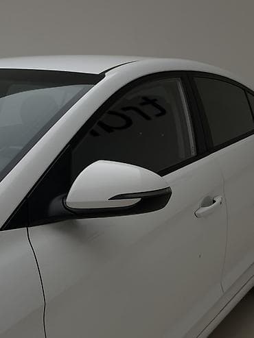 хендай аванта: Hyundai Avante: 2020 г., Седан — 10