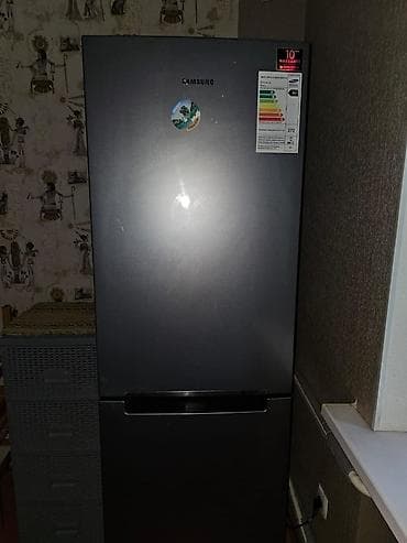 Холодильник Samsung, Б/у, Двухкамерный, No frost