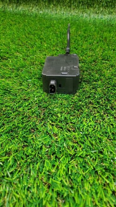 e46: Активатор замка крышки бензобака BMW 3 E46 Номер 8 372 240 Состояние — 4