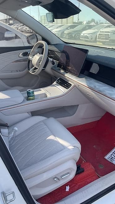 авто на метал: BYD : 2025 г., 0.1 л, Автомат, Электромобиль, Кроссовер — 4