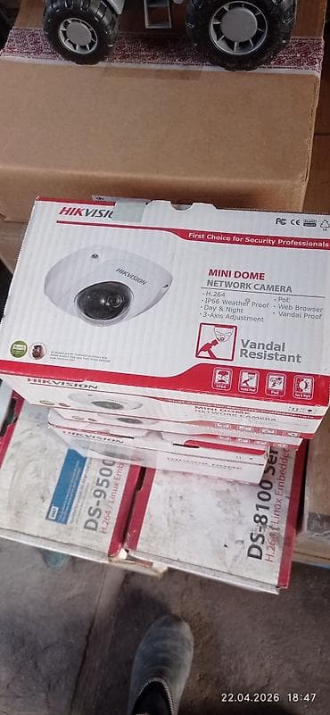 e mount: IP-видеонаблюдение Hikvision: мини-купольные камеры + сетевой — 1