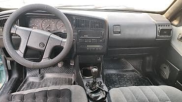 фоль: Volkswagen Passat: 1992 г., 1.9 л, Механика, Бензин, Седан — 7