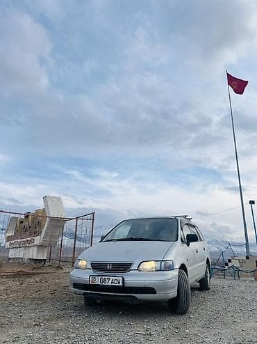 byd e2 фара: Honda Odyssey: 1996 г., 2.2 л, Автомат, Бензин, Минивэн — 1