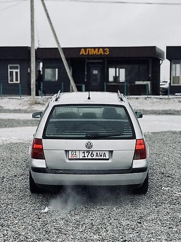 Volkswagen: Volkswagen Golf: 2003 г., 1.6 л, Механика, Бензин, Универсал — 4