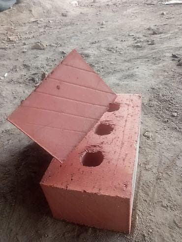 район кирпичный: Пустотелый, дырчатый, Жженый кирпич, Полублок, 250×120×88 — 4