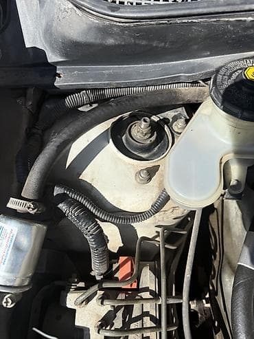 вдоль реки речки: Honda Stream: 2004 г., 2 л, Автомат, Бензин, Универсал — 4