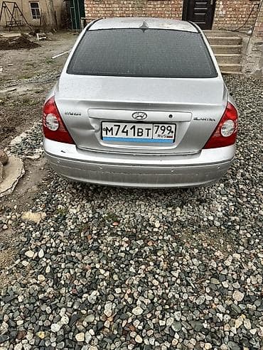 авто с: Hyundai Elantra: 2004 г., Автомат, Бензин, Седан — 2