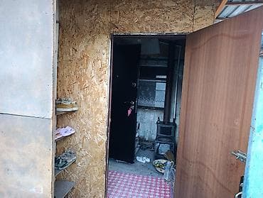 Вагон Сатылат размер узуну 13метир турасы 3 метир без участка 3 комнат — 5