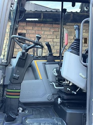volvo ec60e: Экскаватор, Volvo, 2018 г., Колесный — 10