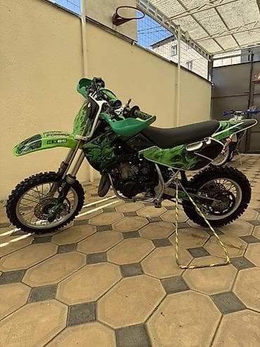 Кроссовый мотоцикл Kawasaki KX85 - Класс: юниорский/подростковый