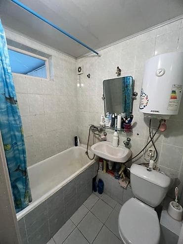 двух комнатная кв: 1 комната, 42 м², 104 серия, 5 этаж, Косметический ремонт — 7