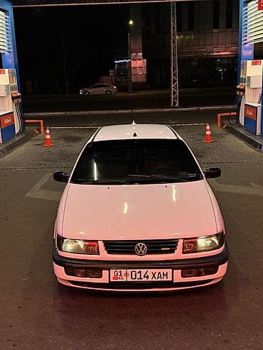 купить кран 25 тонн бу: Volkswagen Passat: 1993 г., 1.8 л, Механика, Бензин, Седан — 3