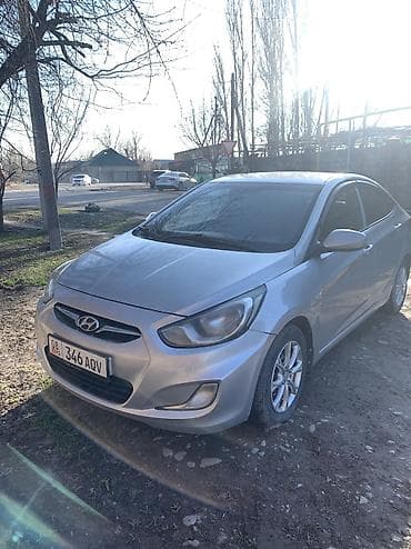 lada xray: Hyundai Solaris: 2016 г., 1.6 л, Автомат, Газ, Седан — 2