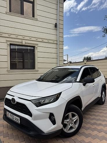 Toyota RAV4: 2019 г., 2.5 л, Автомат, Бензин, Кроссовер at lalafo.kg Toyota RAV4: 2019 г., 2.5 л, Автомат, Бензин, Кроссовер