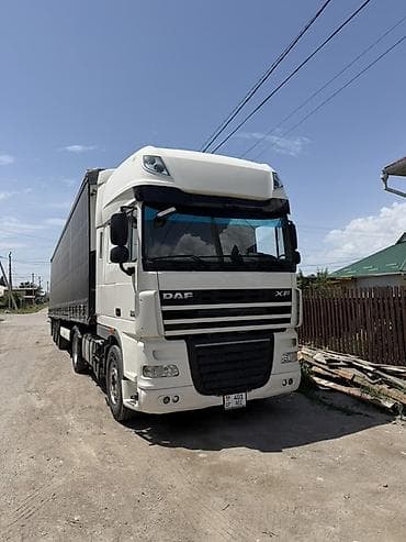 xf: Тягач, DAF, 2012 г., Тентованный — 2