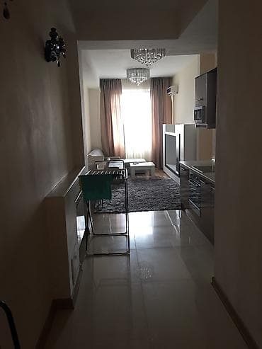 первый линия: 2 комнаты, Риэлтор — 4