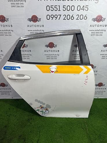 Дверь Kia K5 JF 2.0 ГАЗ задн. прав. (б/у) at lalafo.kg Дверь Kia K5 JF 2.0 ГАЗ задн. прав. (б/у)