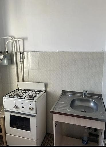 royal construction: 1 комната, 35 м², 104 серия, 104 серия, Требуется ремонт — 3