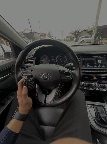 6: Hyundai Avante: 2019 г., 1.6 л, Автомат, Бензин, Седан — 7