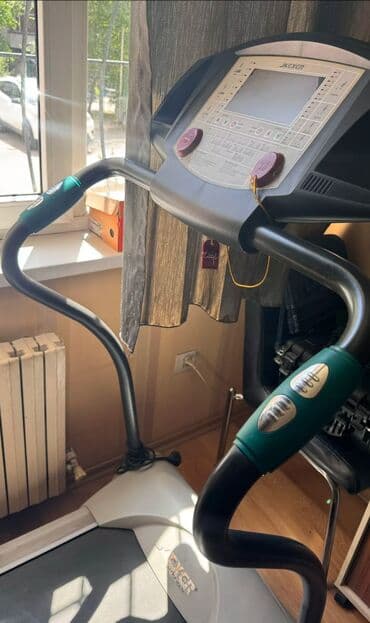 эллиптический тренажер купить в бишкеке: Электрическая Беговая дорожка jkexer Glory имеет мотор 2.7 HP DC — 2