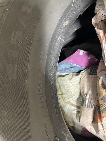 14 дика: Комплект летних шин 215/65 R16 98H 1 сезон использовали. Протектор — 1