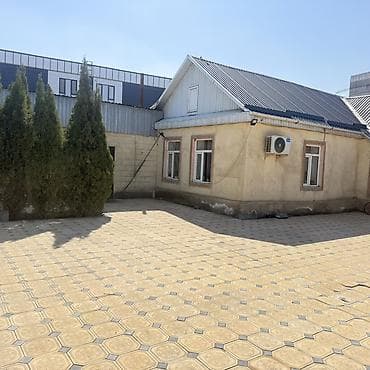 магистральная: Жилой дом с большим дворoм и капитальным забором Угловой участок 7.2 — 2