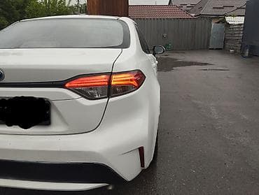 coroll: Toyota Corolla: 2021 г., 1.8 л, Автомат, Гибрид, Седан — 5