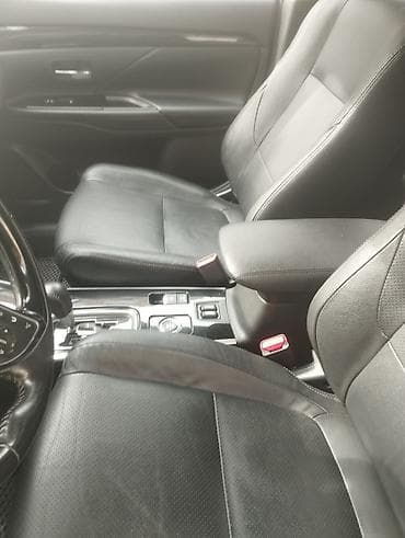 mitsubishi airtrack: Mitsubishi Outlander: 2018 г., 2.4 л, Вариатор, Бензин, Кроссовер — 9