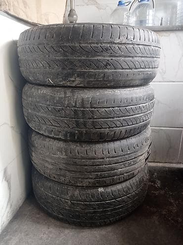 летные шины 15: Комплект из 4 автомобильных шин. Характеристики: - Размер: 205/65 R15 — 1
