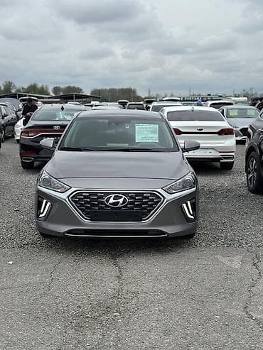 subaru forester 2020: Hyundai Ioniq: 2018 г., 1.6 л, Автомат, Гибрид, Лифтбек — 1