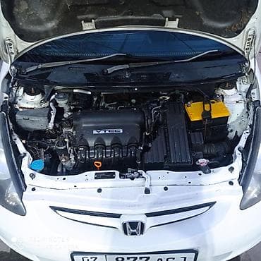 motor cycle: Honda Fit: 2001 г., 1.3 л, Вариатор, Бензин, Хэтчбэк — 9