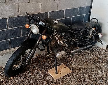 В продаже Классический мотоцикл, кастом (проект) Боббер. Урал