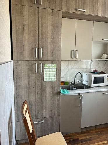 дома на продажу бишкек: 3 комнаты, 95 м², Сталинка, 3 этаж, Косметический ремонт — 2