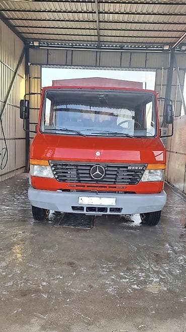молдинг на спринтер: Mercedes-Benz Vario 614D —Машина в идеальном состоянии.автомат коробка — 1