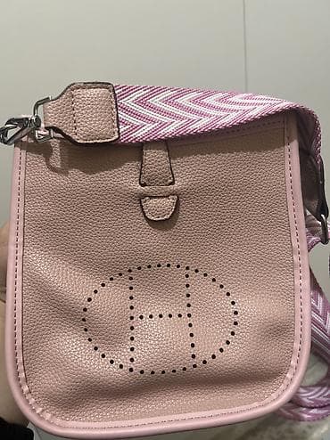 сумки женские на цепочке: Сумка через плечо, розовая - Формат: компактная кросс-боди. - — 5