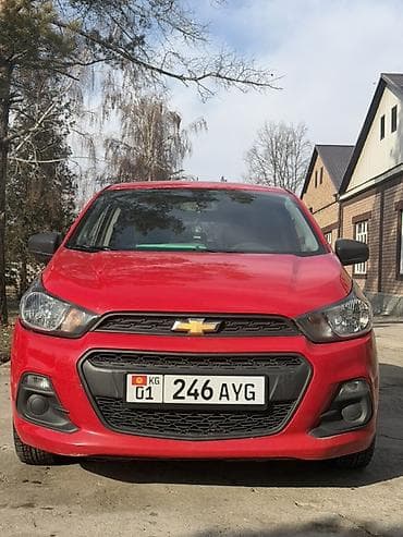 Транспорт: Chevrolet Spark: 2016 г., 1 л, Автомат, Бензин, Хэтчбэк — 1