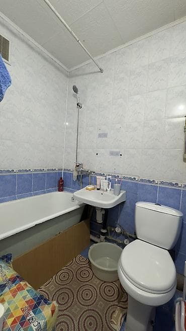 в глобус: 1 комната, 35 м², 104 серия, 4 этаж, Старый ремонт — 10
