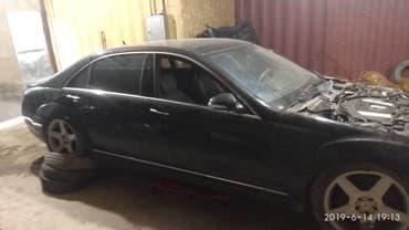 генератор 211: Запчасти на мерседес 221, 5,5 обьем двигателя 273 мотор, 2008 год — 1