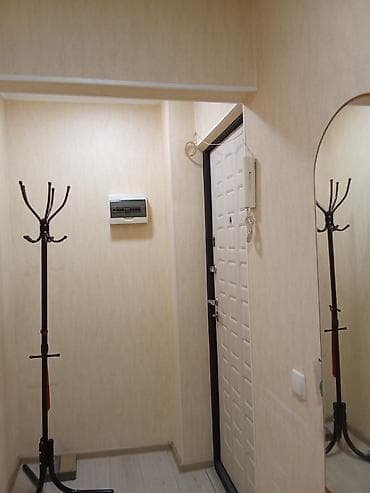 Квартиры: 1 комната, 32 м², 104 серия, 3 этаж, Евроремонт — 8